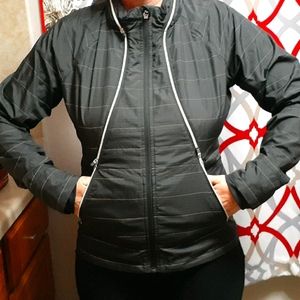 Athleta windbreaker